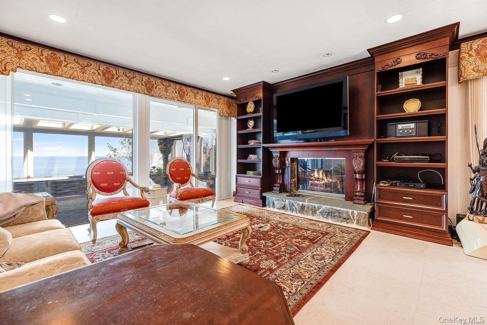 3 Seacrest Drive, Lloyd Harbor, NY 11743