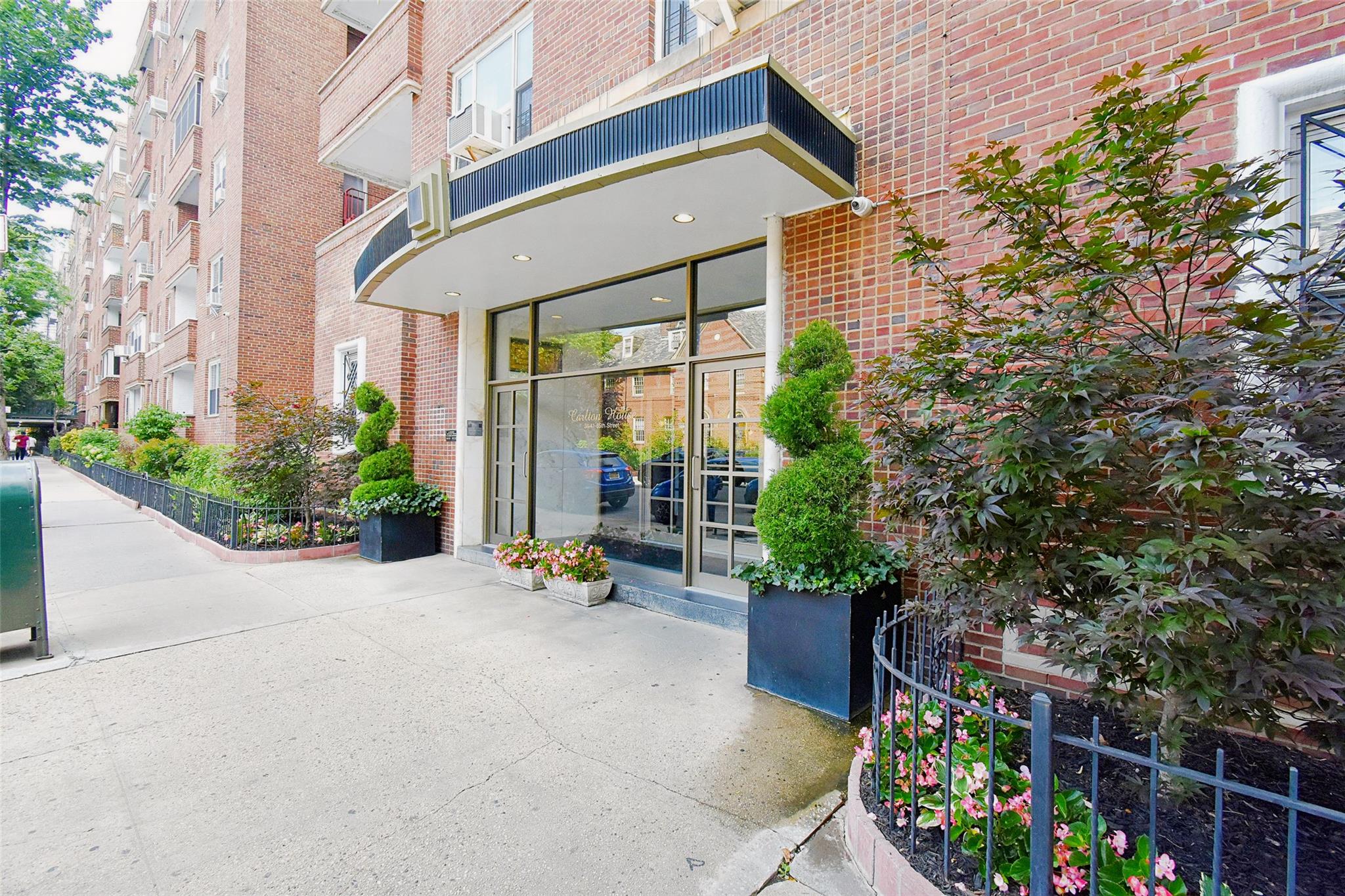 3441 85th # 3A, Jackson Heights, NY 11372