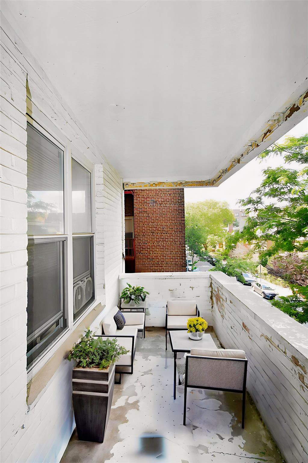 3441 85th # 3A, Jackson Heights, NY 11372