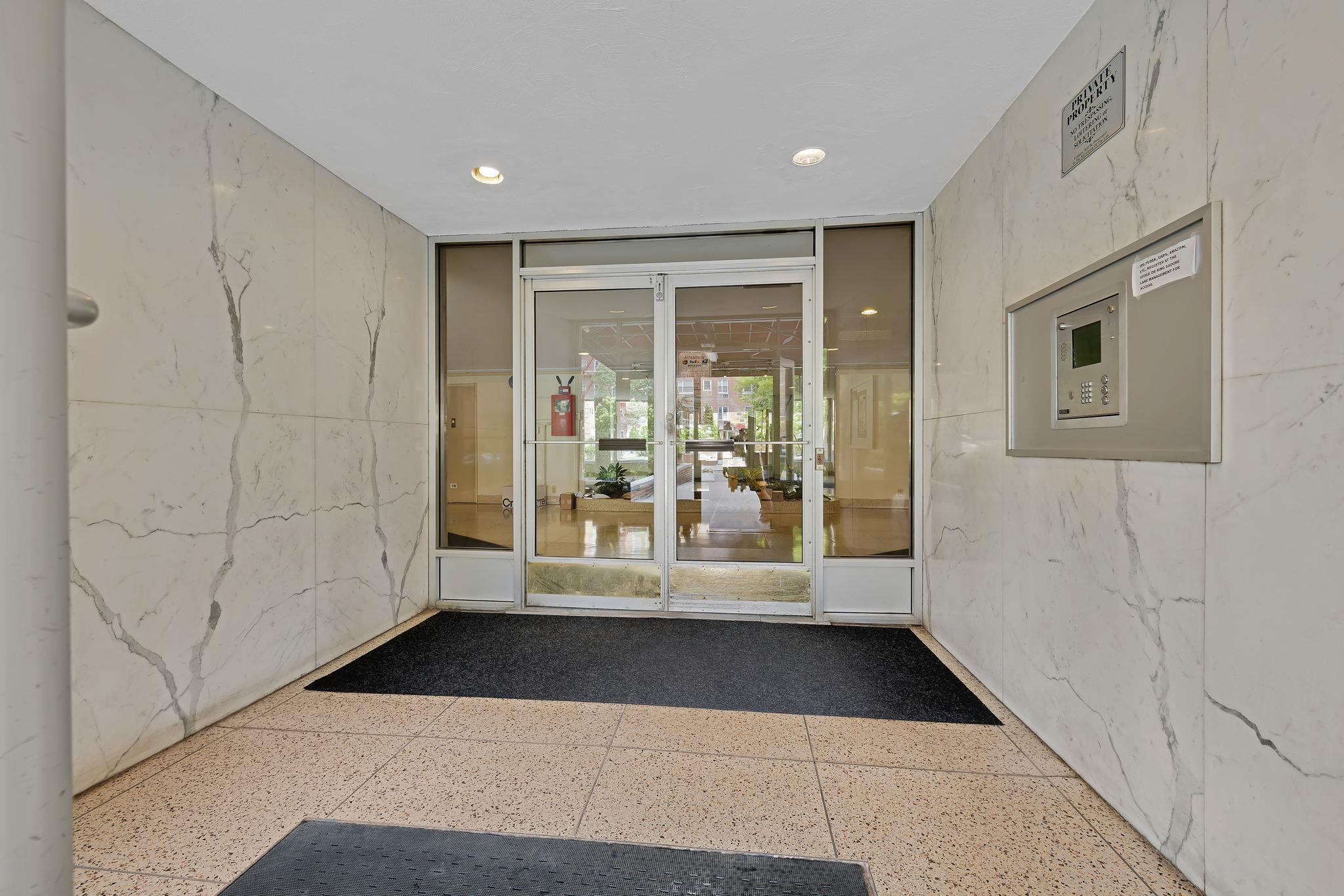 1 Sadore Lane # 2-O, Yonkers, NY 10710