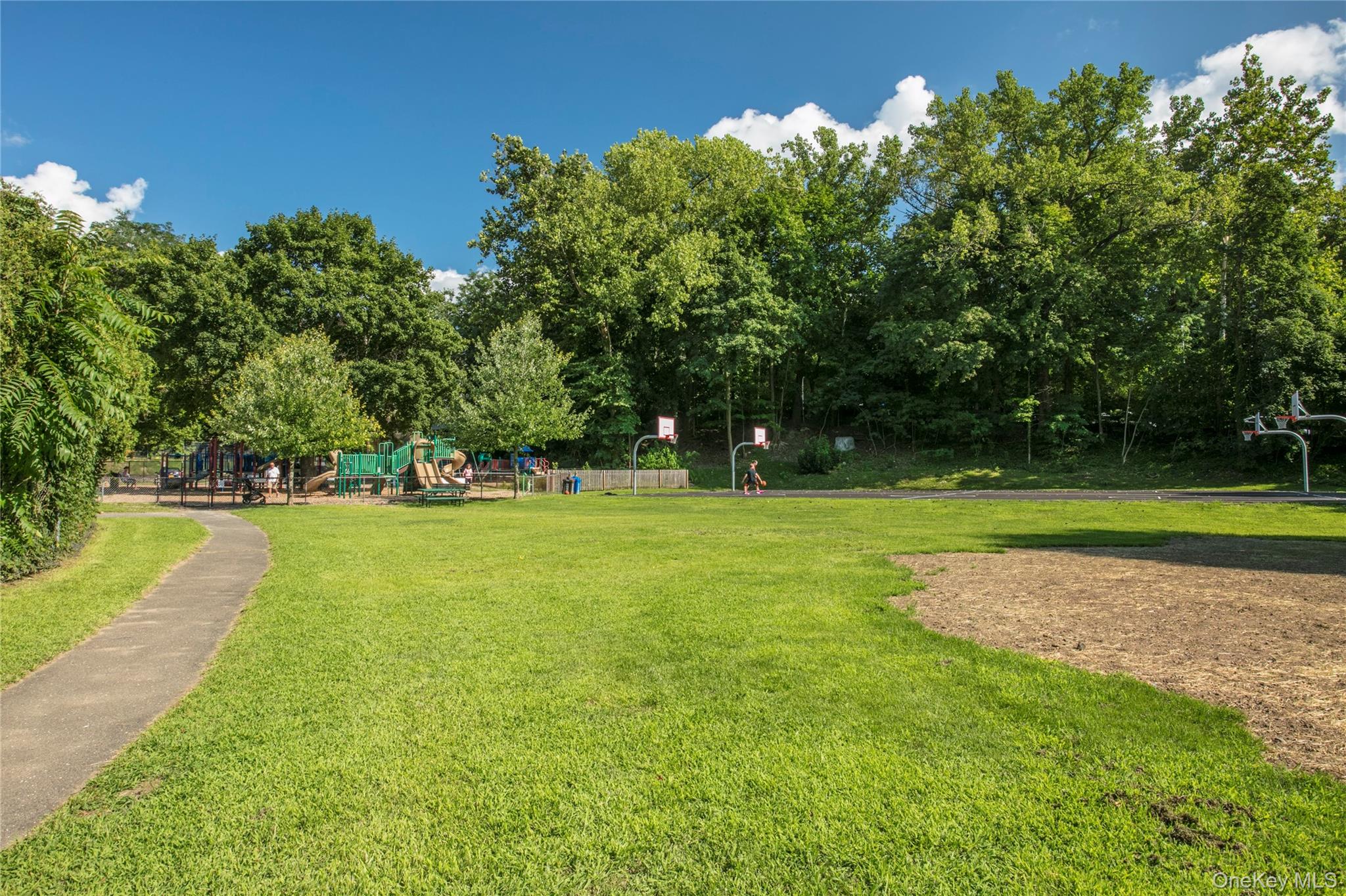 105 Garth Road # 4J, Scarsdale, NY 10583