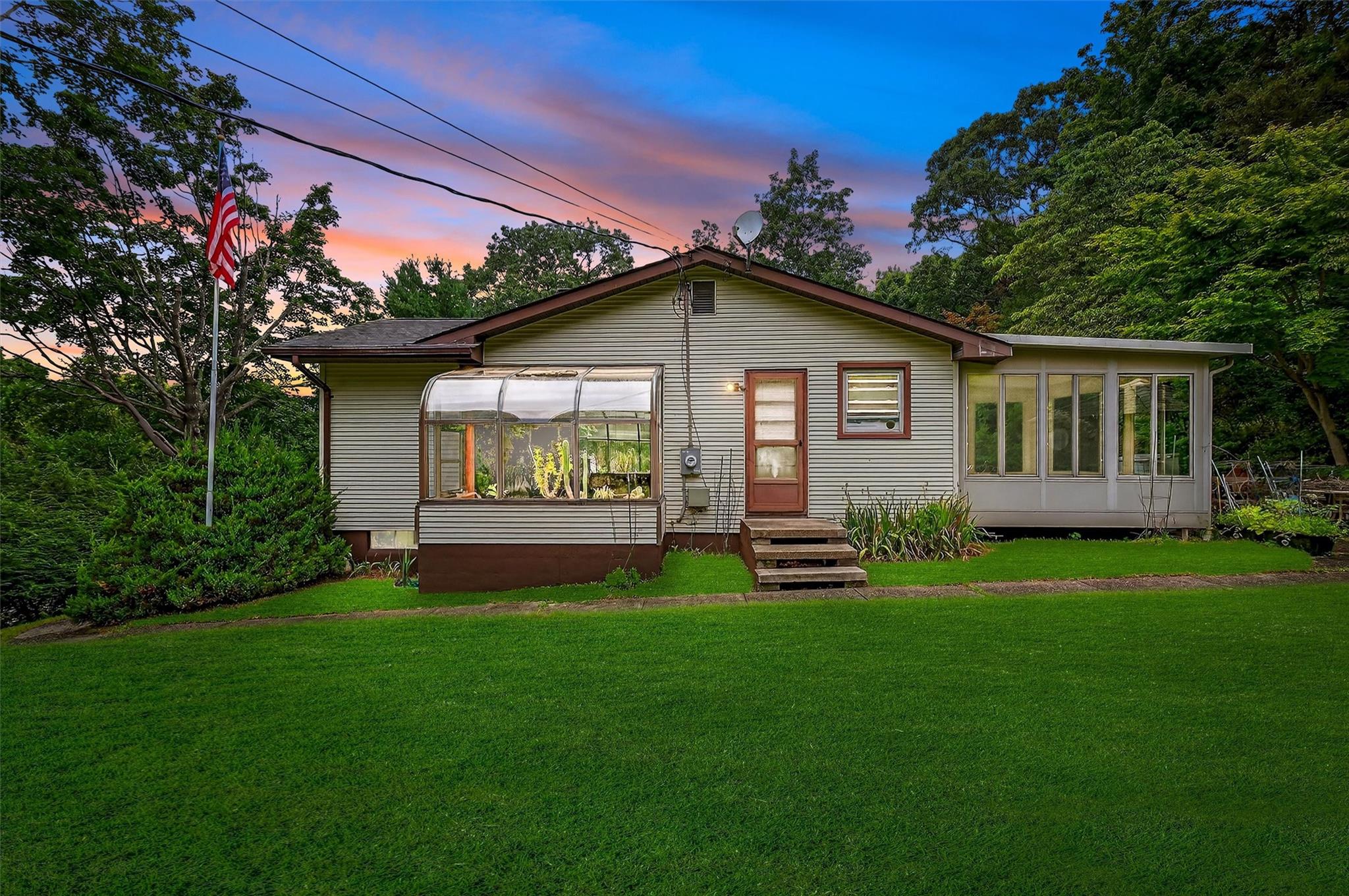 118 Barrett Hill Road, Carmel, NY 10512
