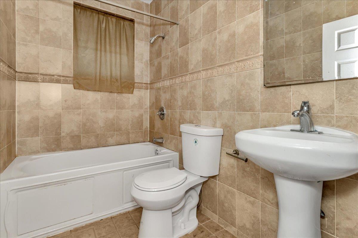 35-63 168th Street, Flushing, NY 11358