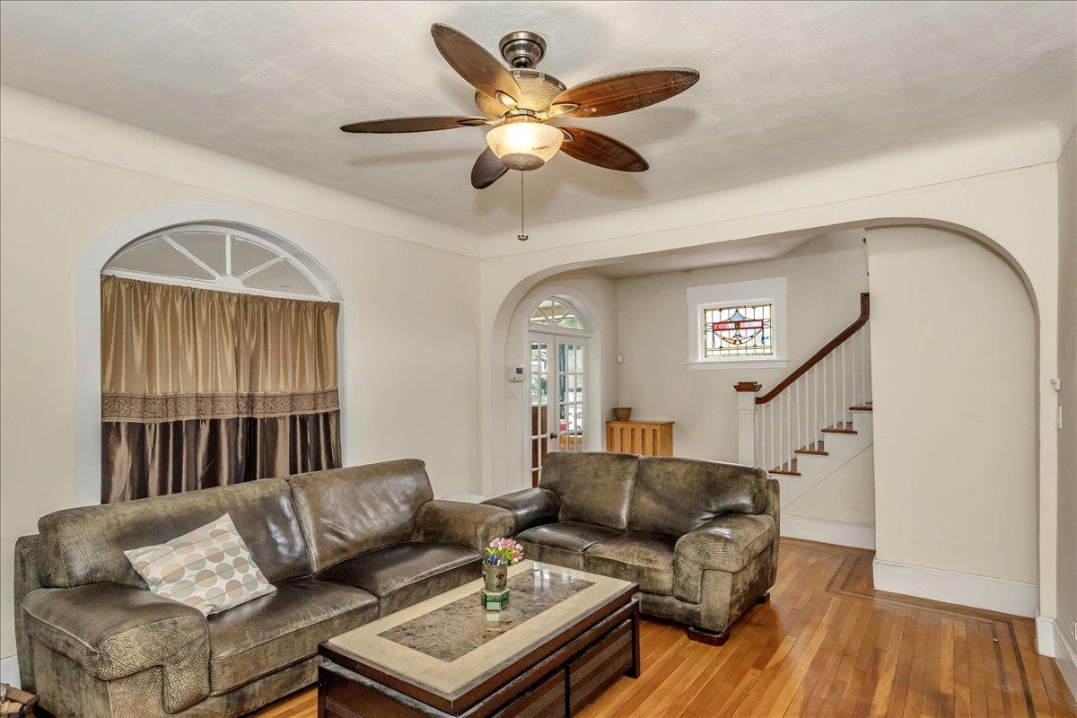 35-63 168th Street, Flushing, NY 11358