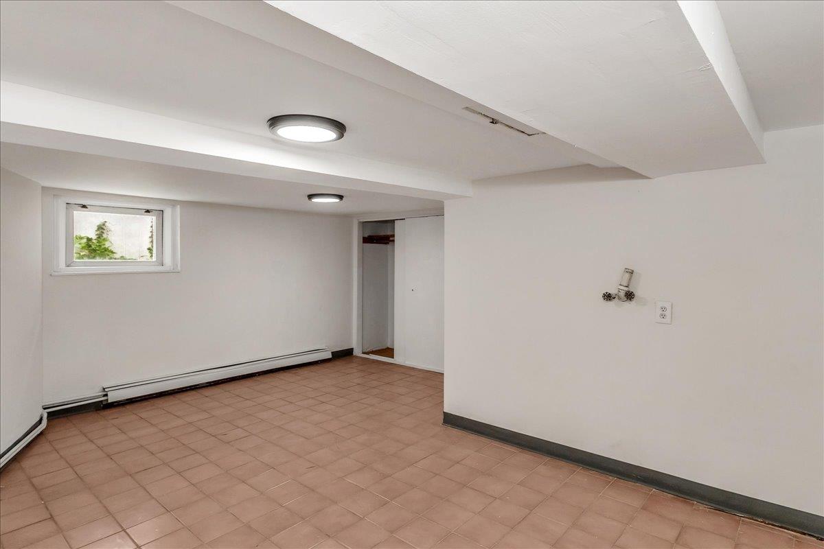 35-63 168th Street, Flushing, NY 11358