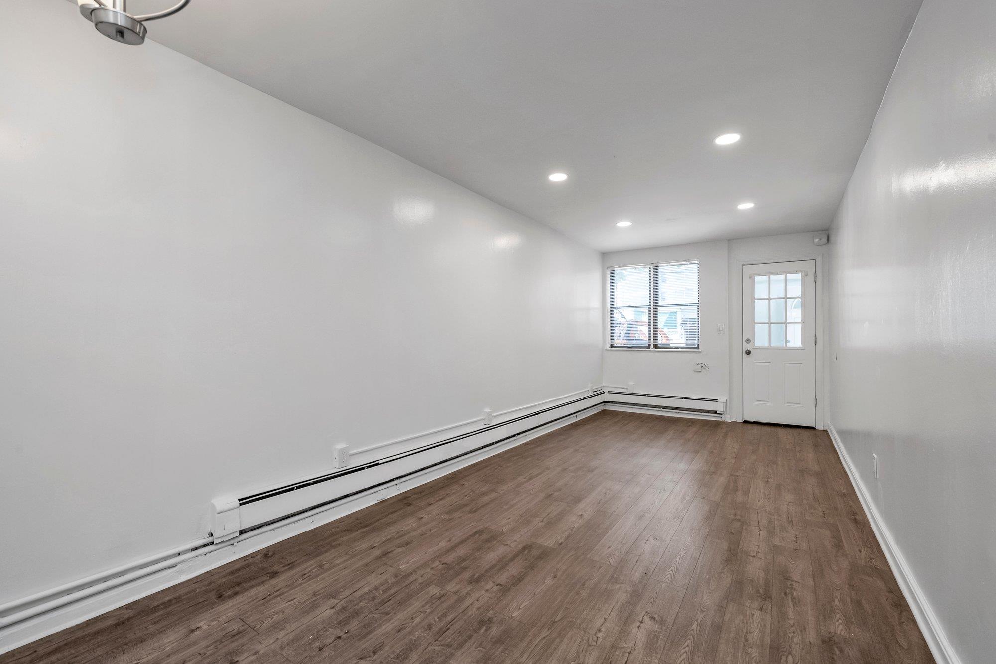 1633 Tenbroeck Avenue, Bronx, NY 10461