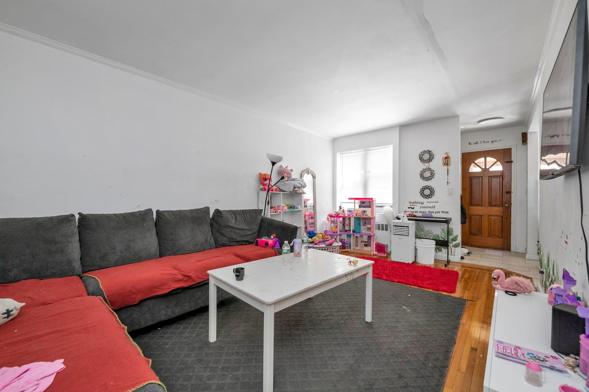 1633 Tenbroeck Avenue, Bronx, NY 10461