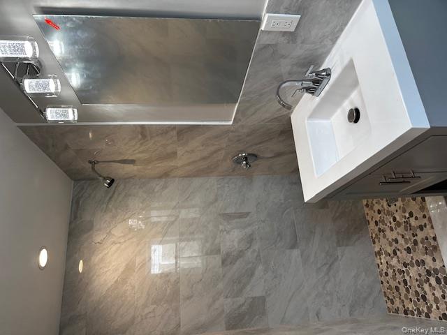 558 Oxford Road, Cedarhurst, NY 11516