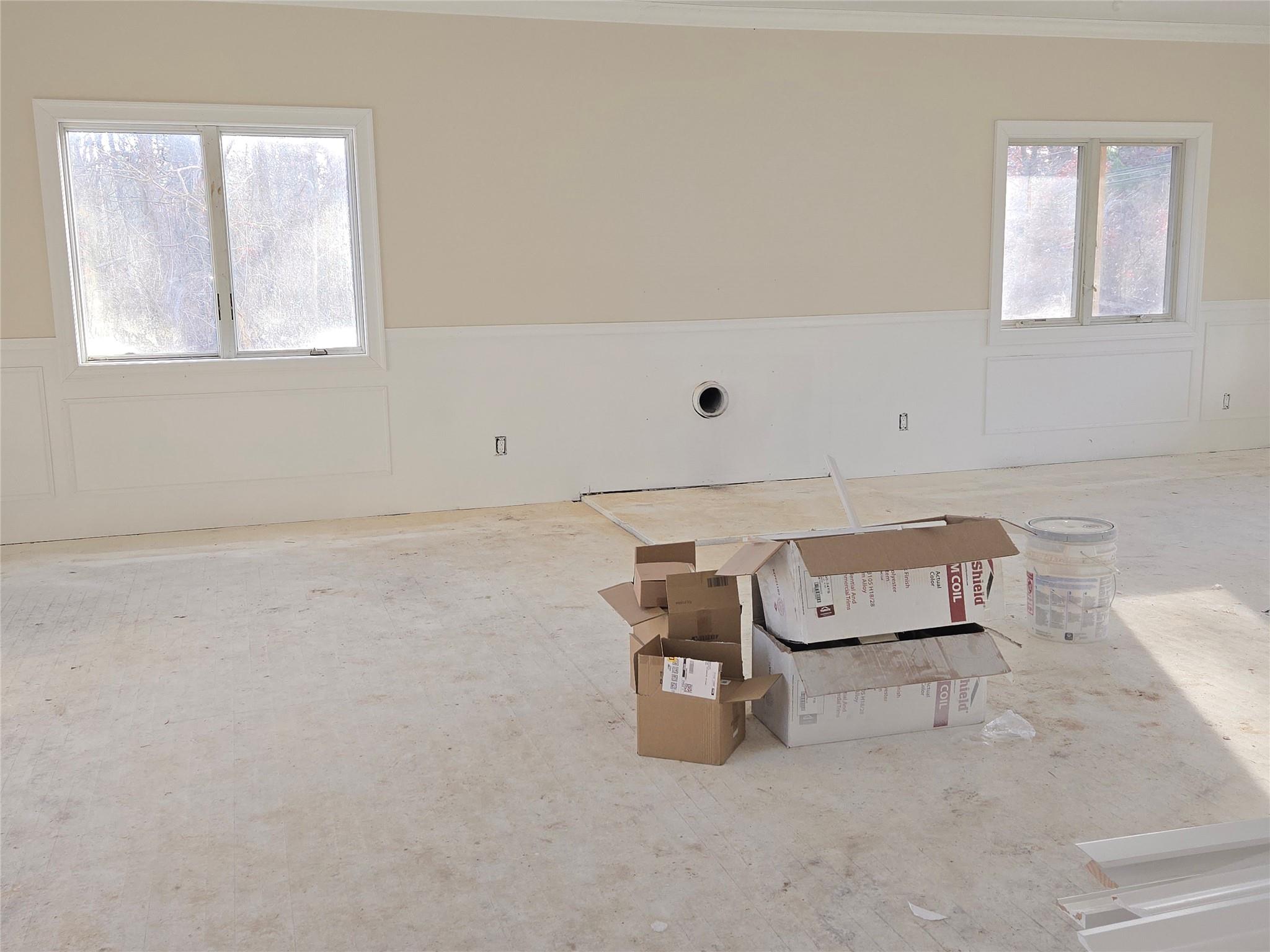 85 Smith Road, Ridge, NY 11961