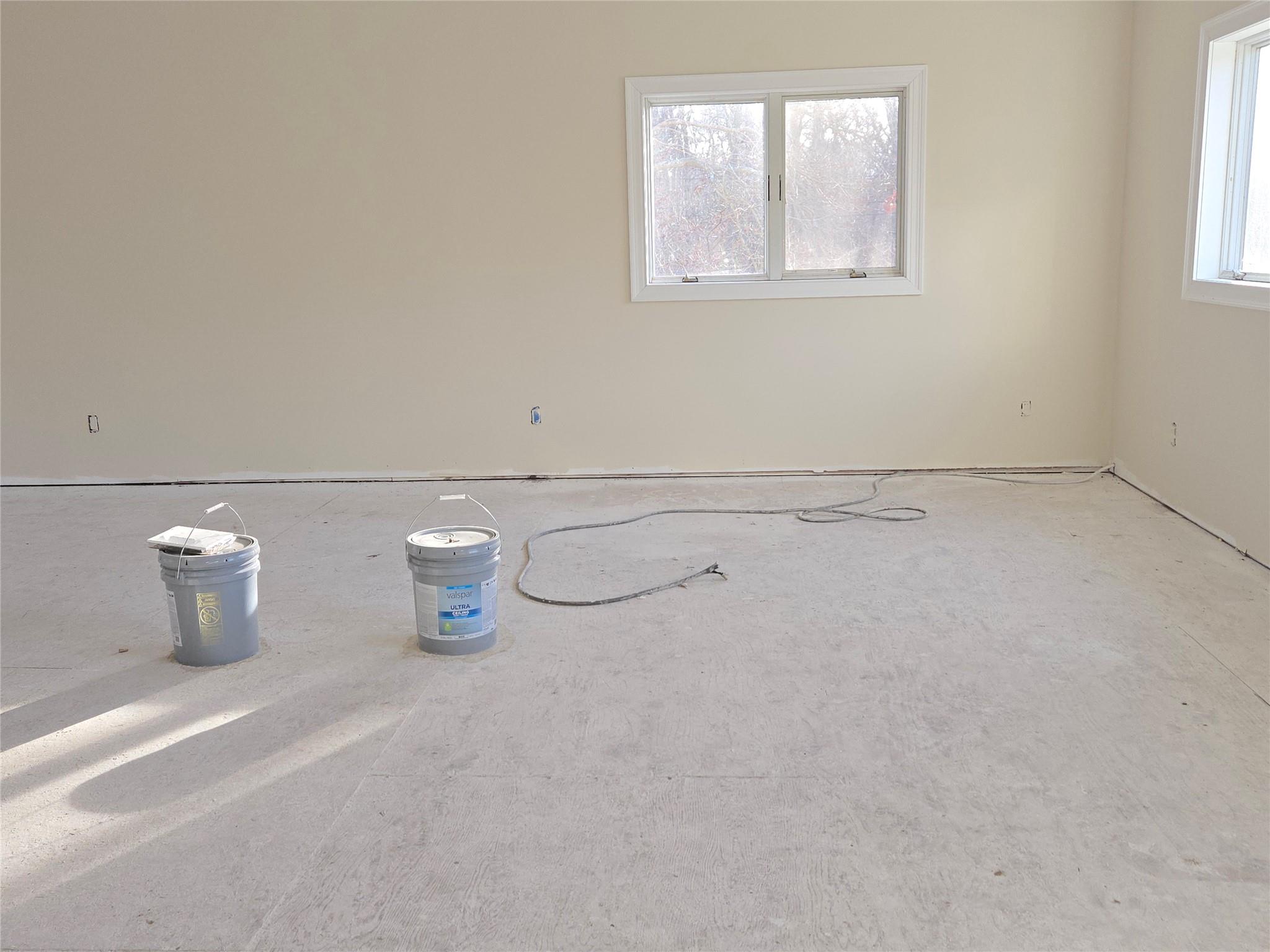 85 Smith Road, Ridge, NY 11961