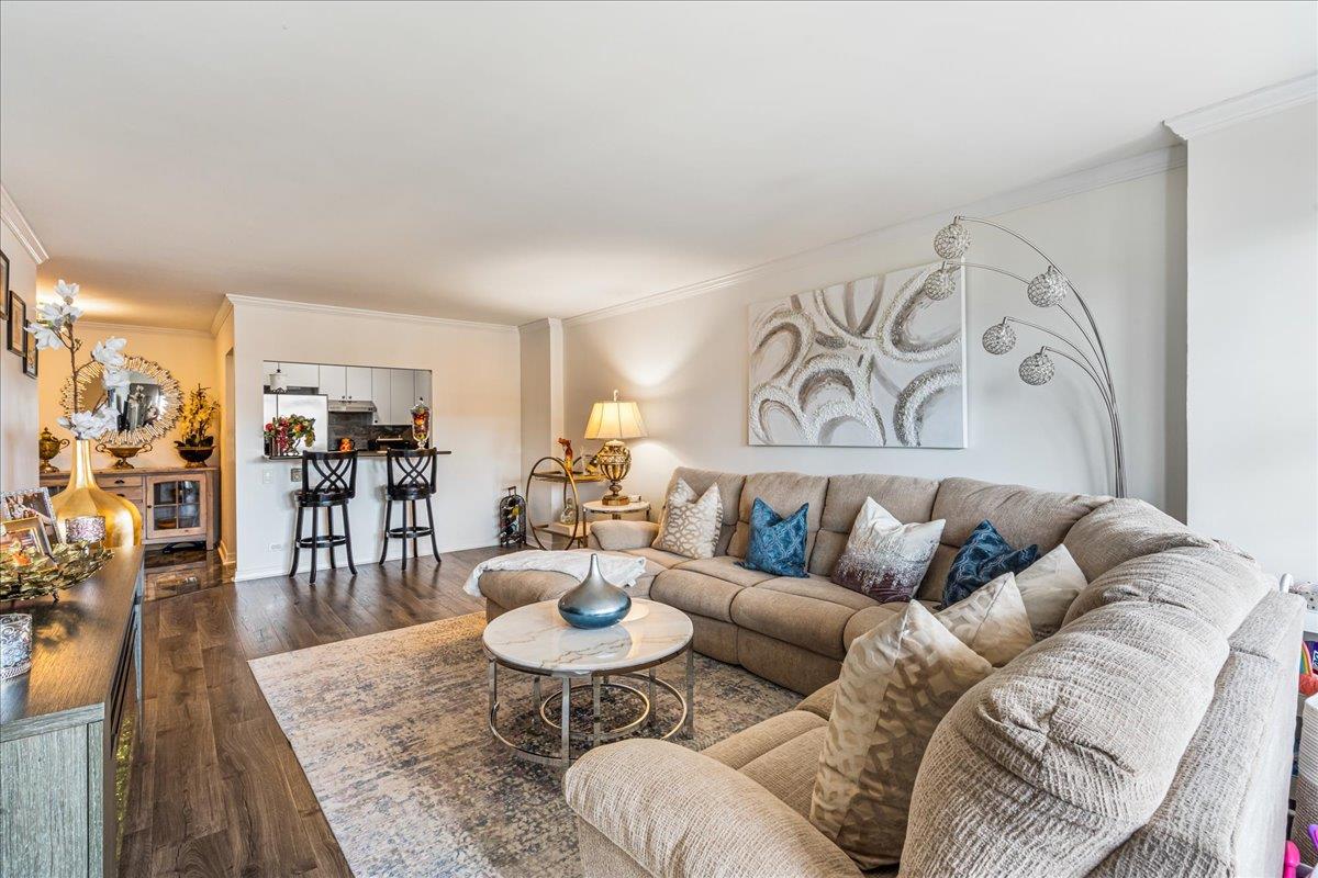 17-85 215 Street # 16J, Bayside, NY 11360