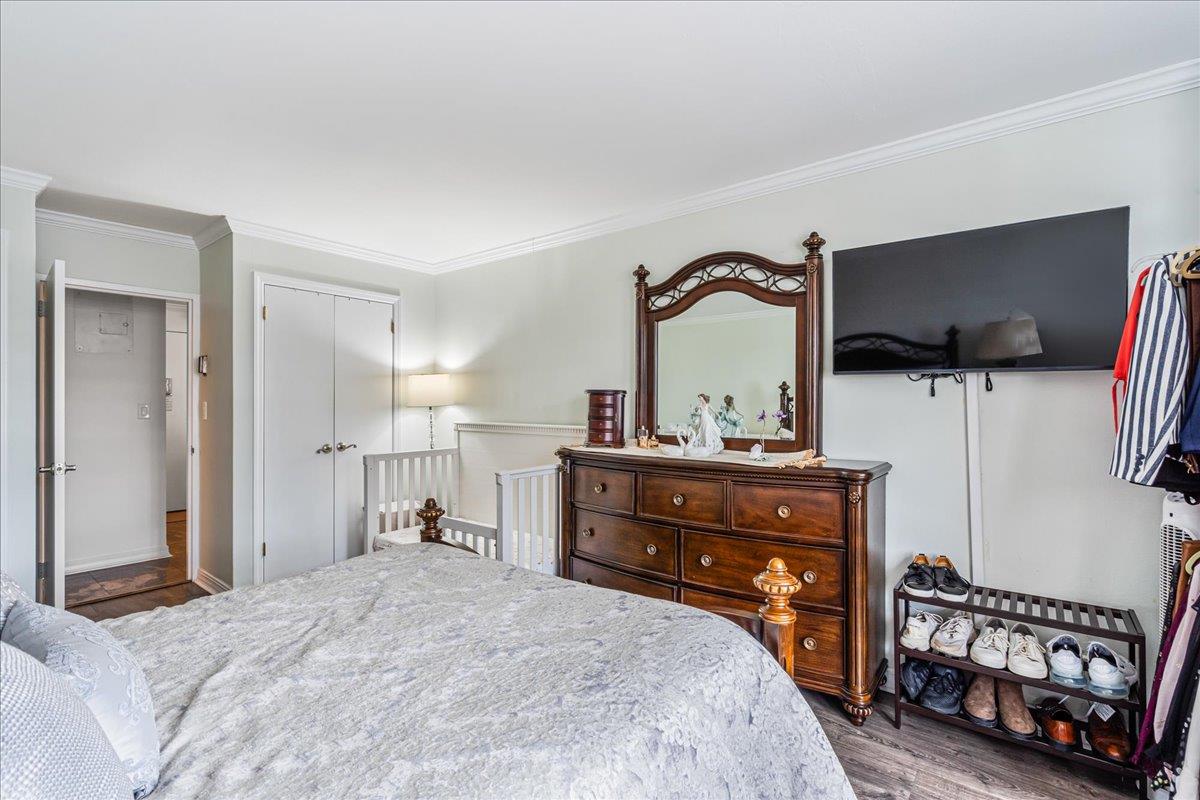 17-85 215 Street # 16J, Bayside, NY 11360