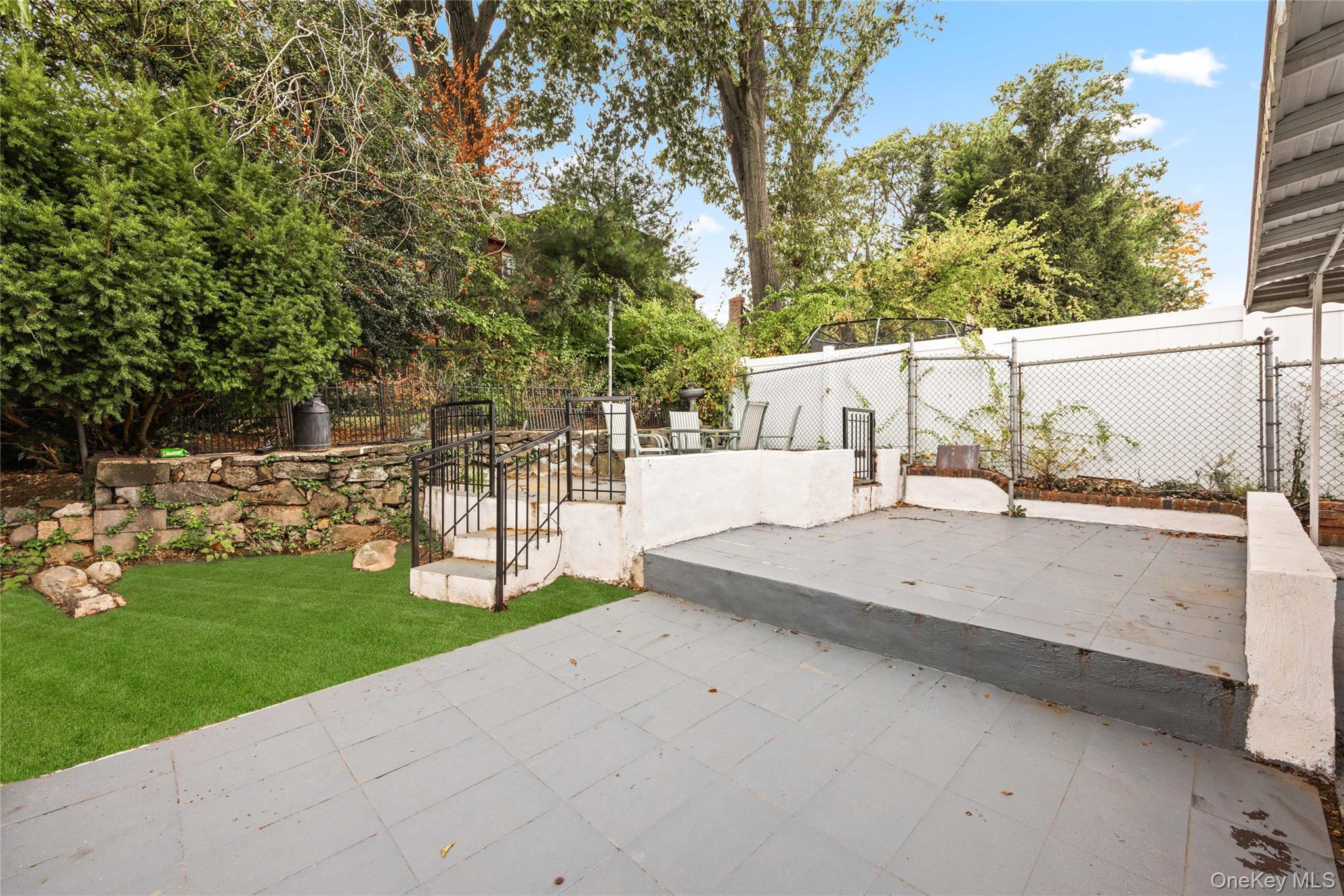 2 KIMBALL Terrace, Yonkers, NY 10704