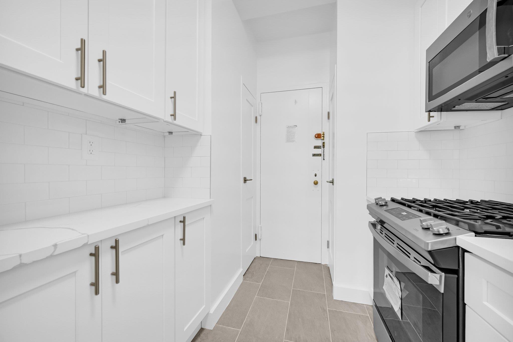 9 Fordham Hill Oval # 3C, Bronx, NY 10468