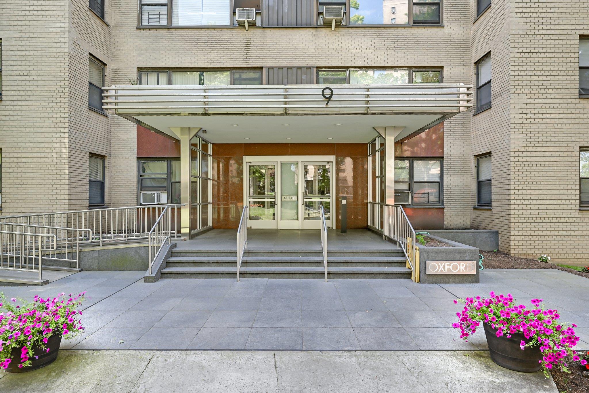 9 Fordham Hill Oval # 3C, Bronx, NY 10468