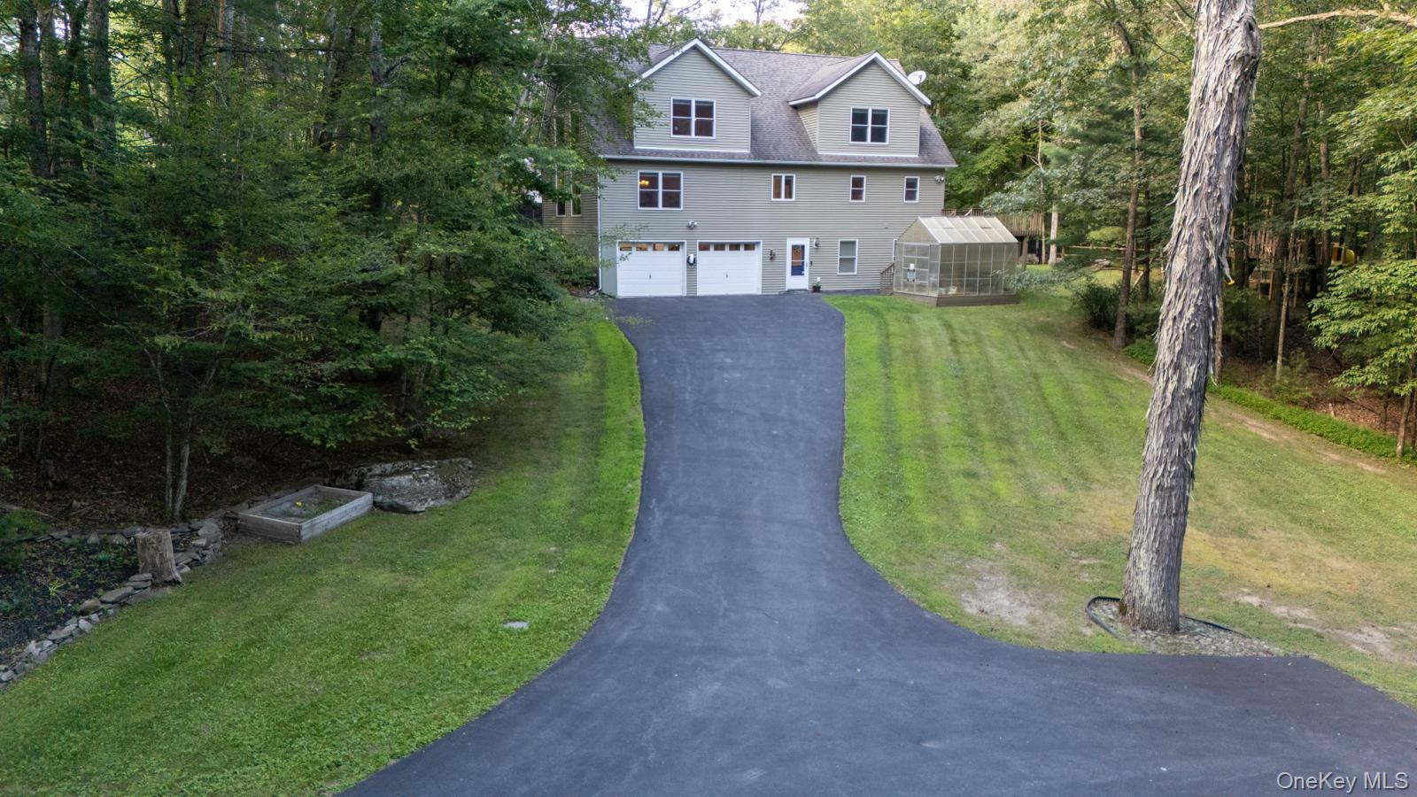 609 Red Hill Road Road, Wurtsboro, NY 12790