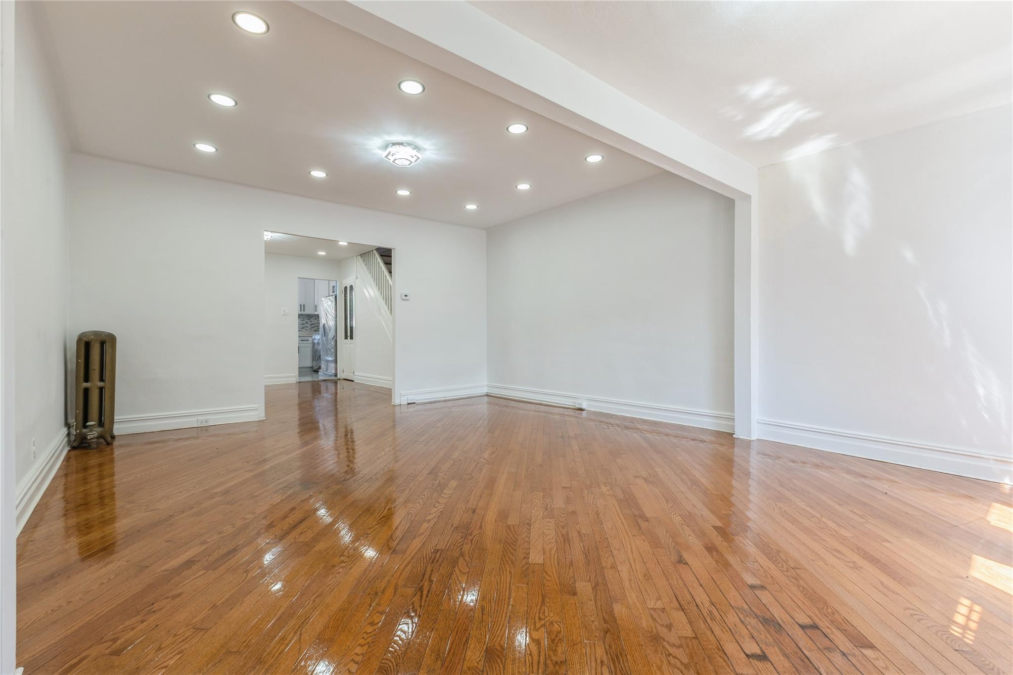 604 E 38th Street, Brooklyn, NY 11203