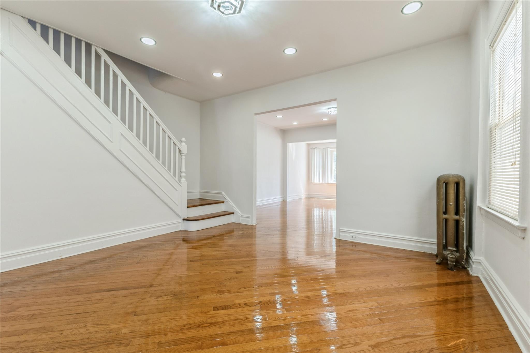 604 E 38th Street, Brooklyn, NY 11203