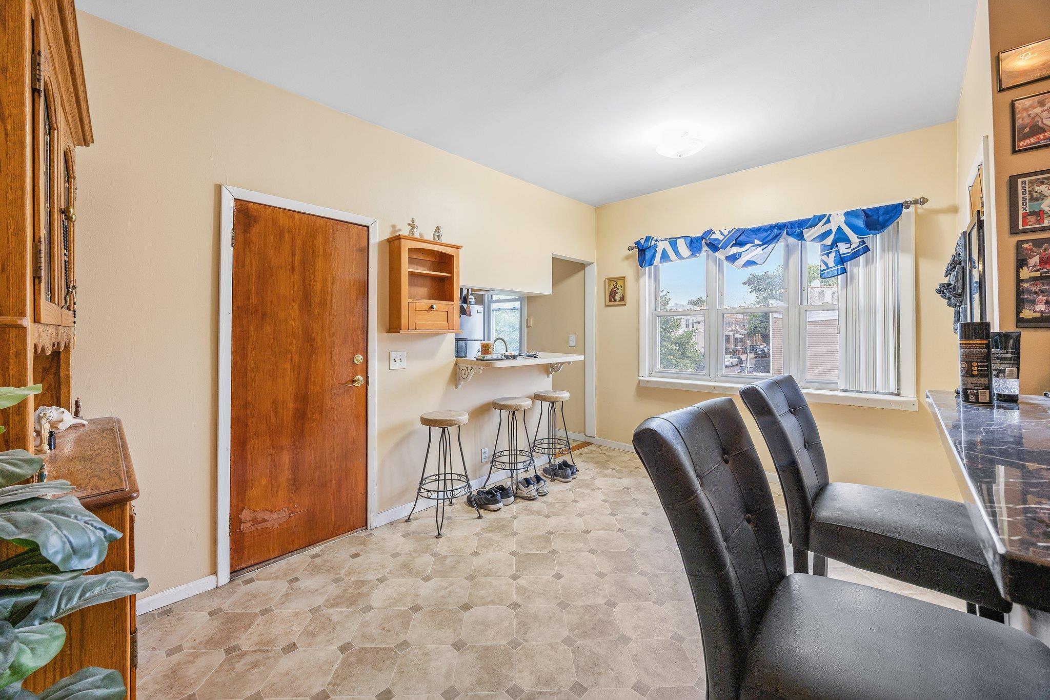 5801 59th Street, Maspeth, NY 11378