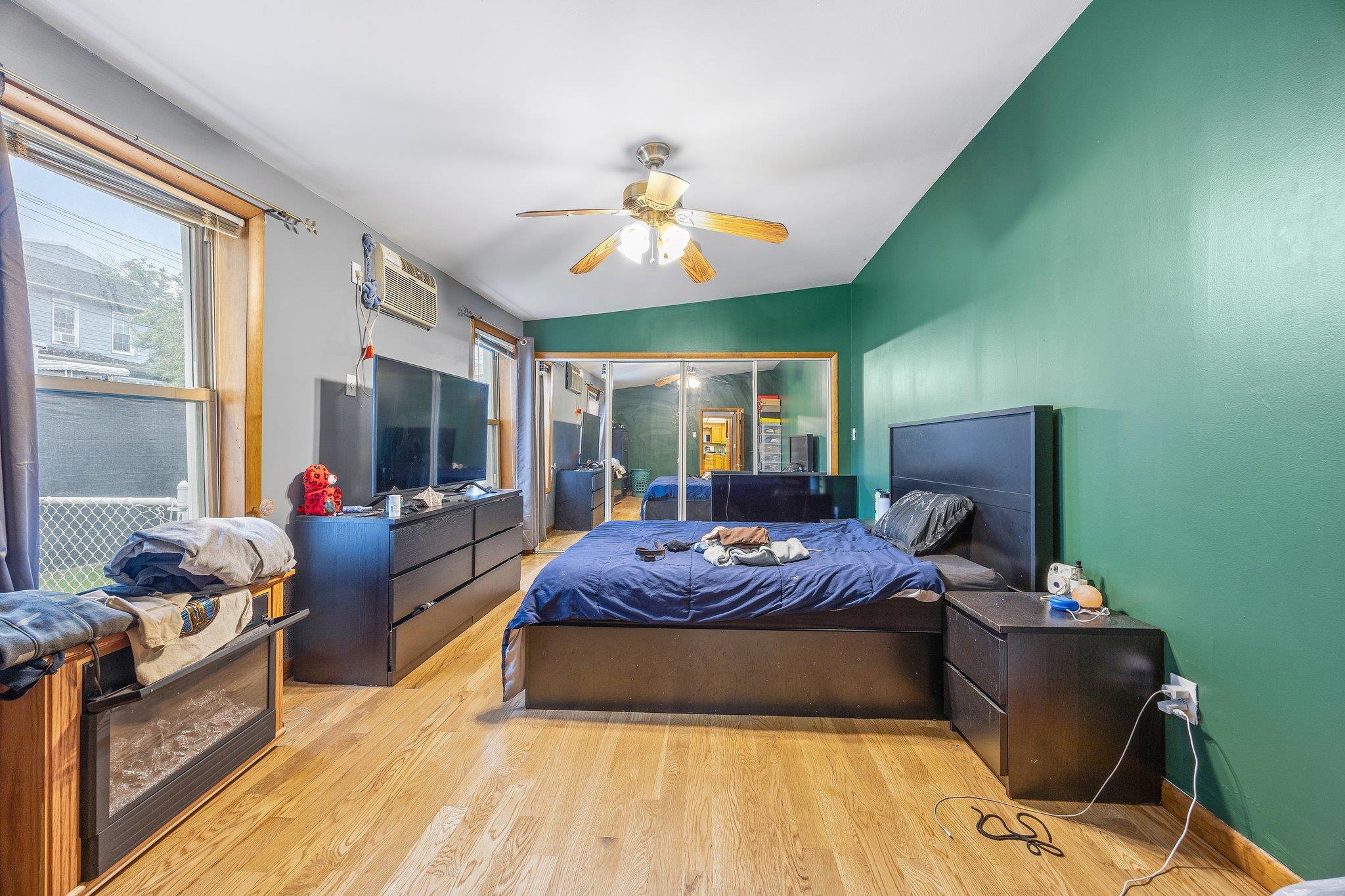 5801 59th Street, Maspeth, NY 11378