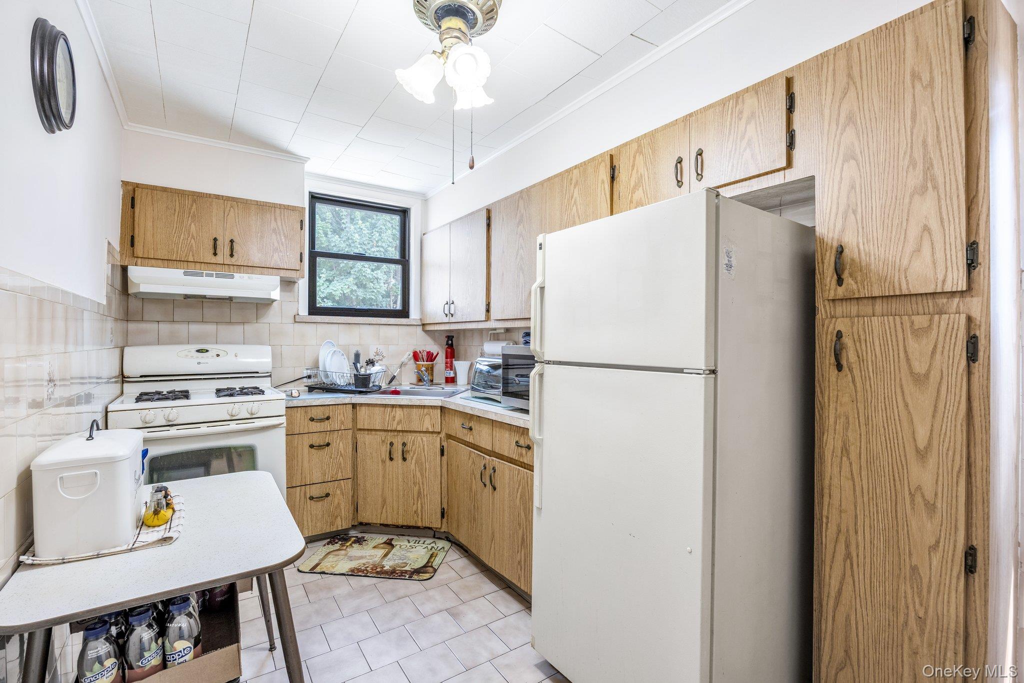 6161 62nd Avenue, Middle Village, NY 11379