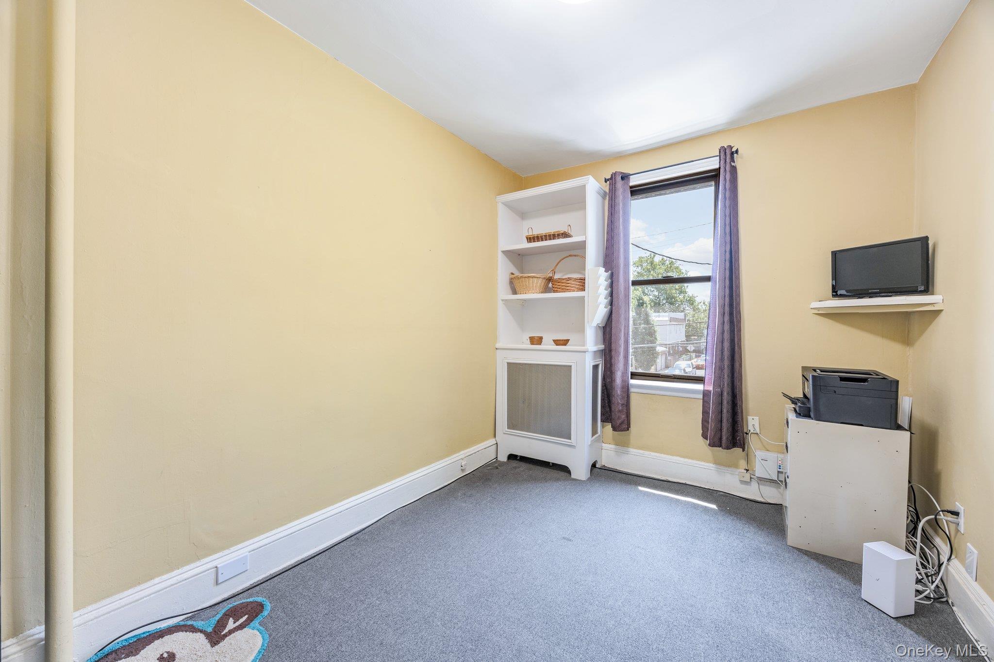 6161 62nd Avenue, Middle Village, NY 11379