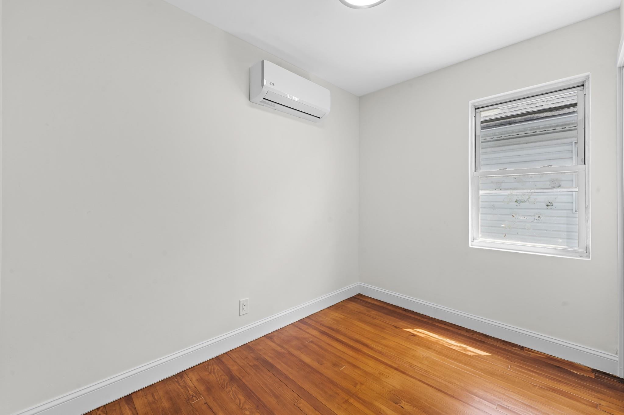 13336 114th Place, South Ozone Park, NY 11420