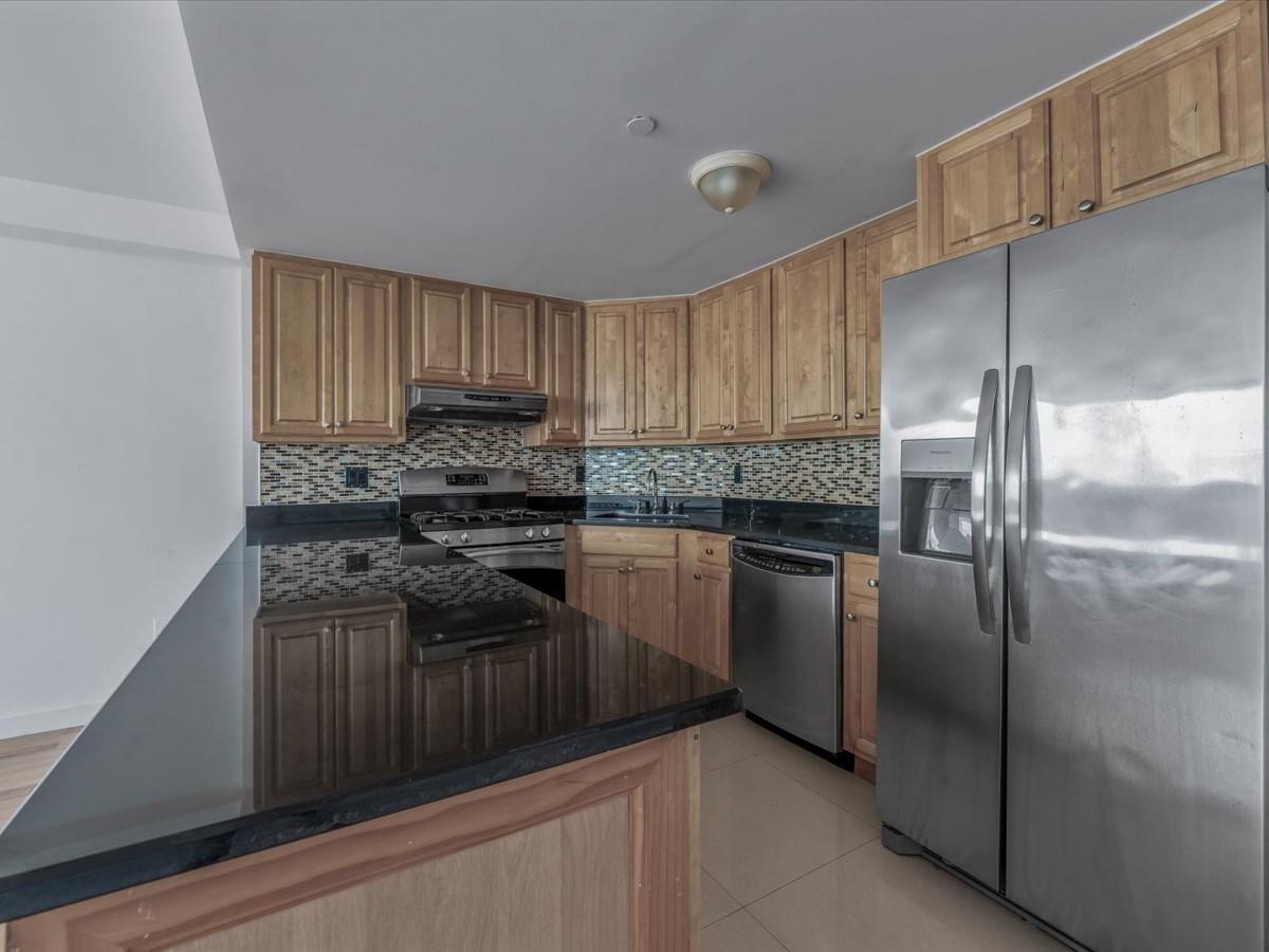 13338 Sanford Avenue # 11C, Flushing, NY 11355