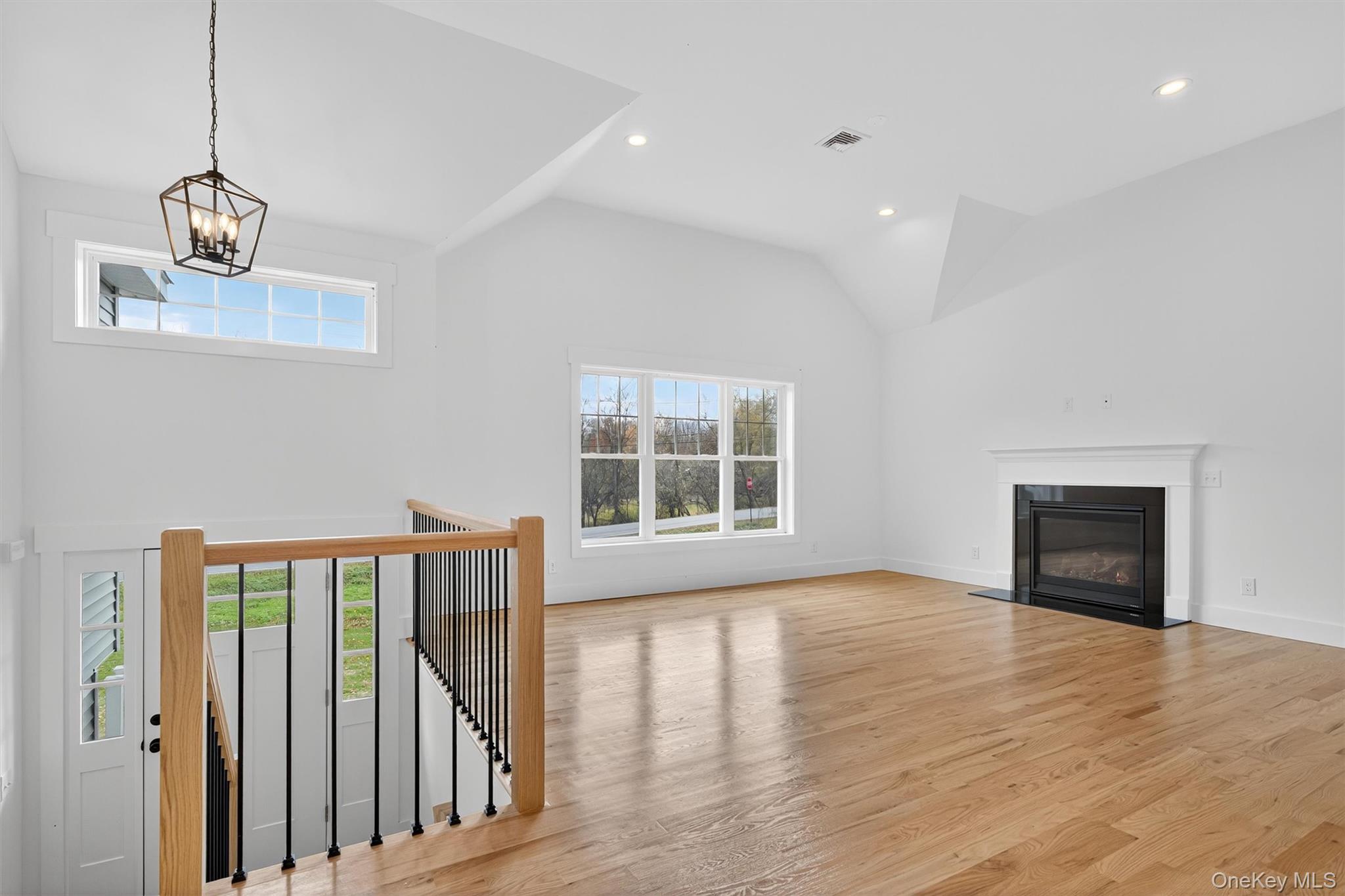 186 Moores Hill Road, New Windsor, NY 12553