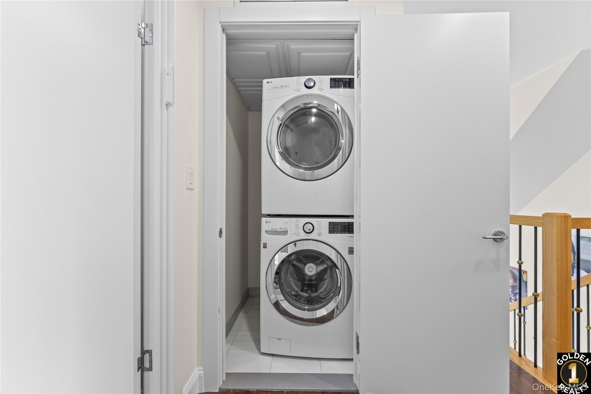 115-18 Mayfair Road, Kew Gardens, NY 11418