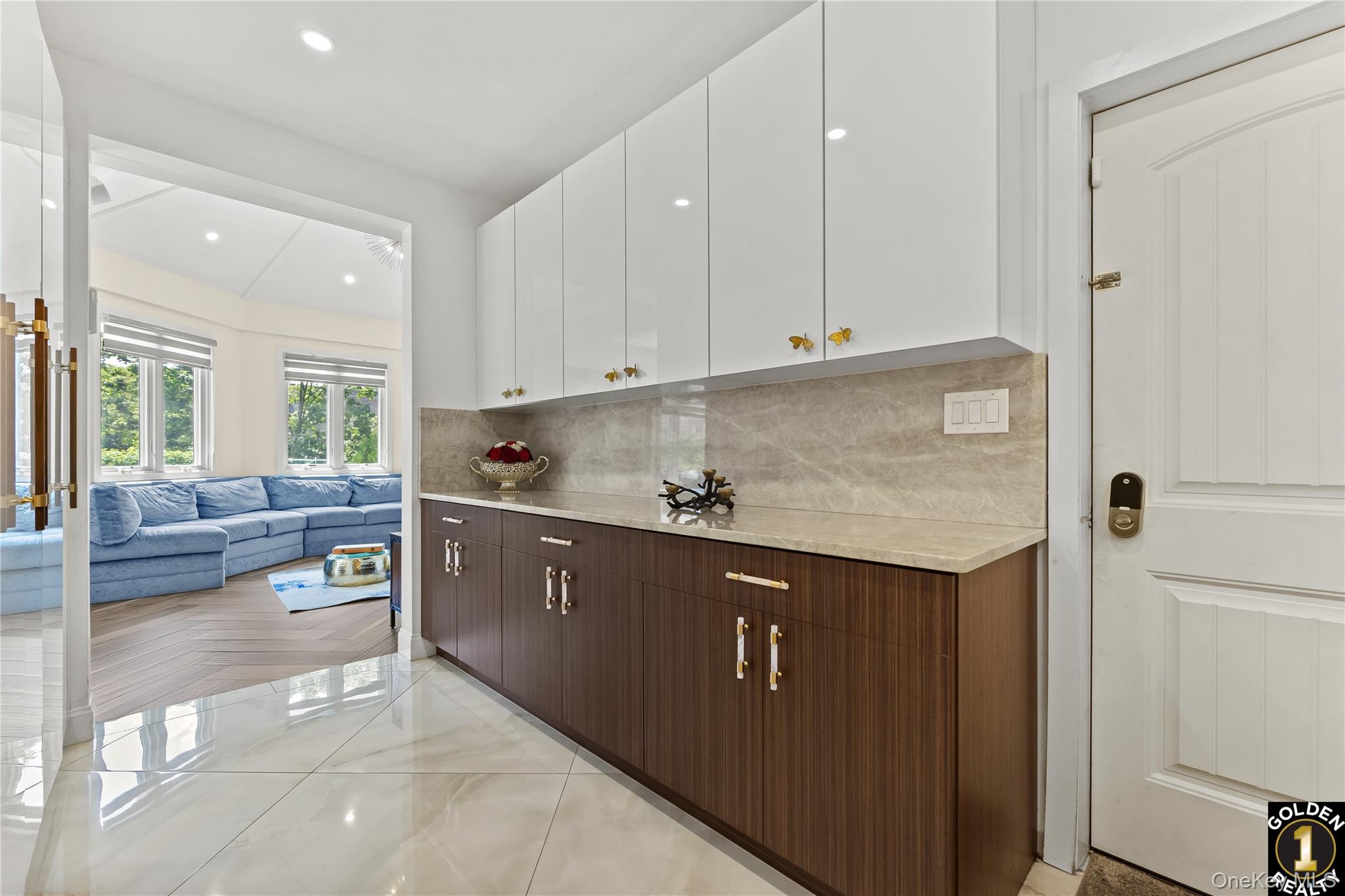 115-18 Mayfair Road, Kew Gardens, NY 11418