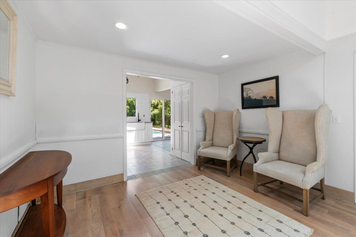 56 W Donellan Road, Hampton Bays, NY 11946