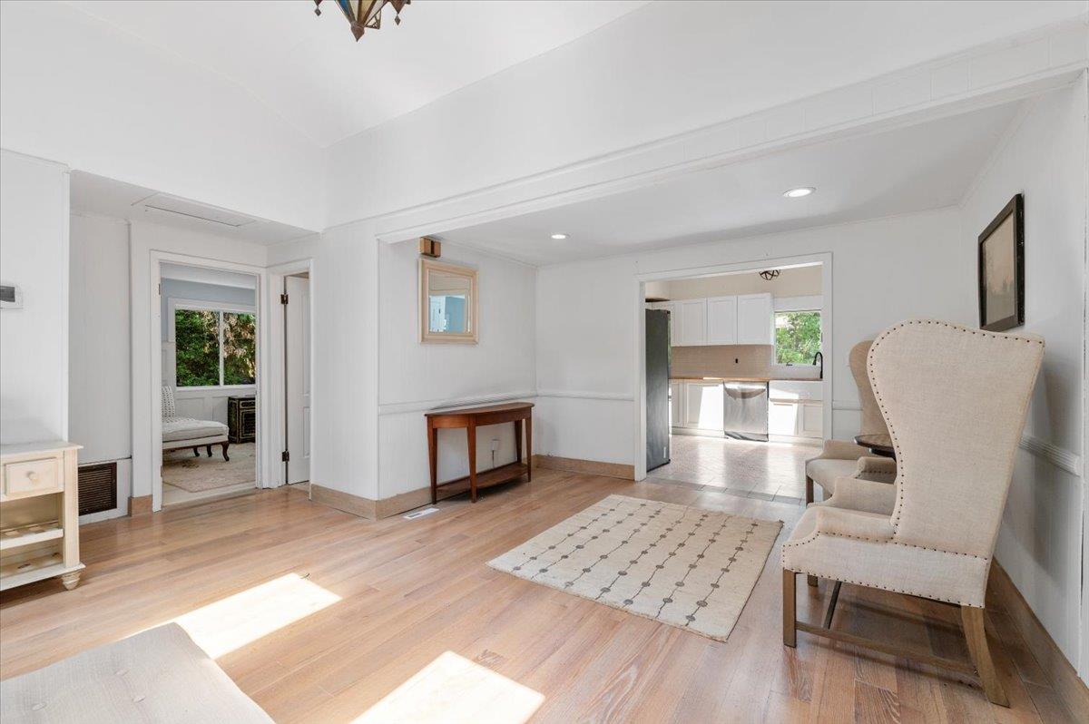 56 W Donellan Road, Hampton Bays, NY 11946