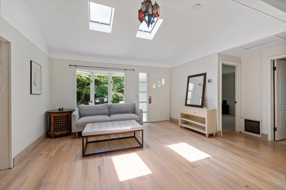 56 W Donellan Road, Hampton Bays, NY 11946