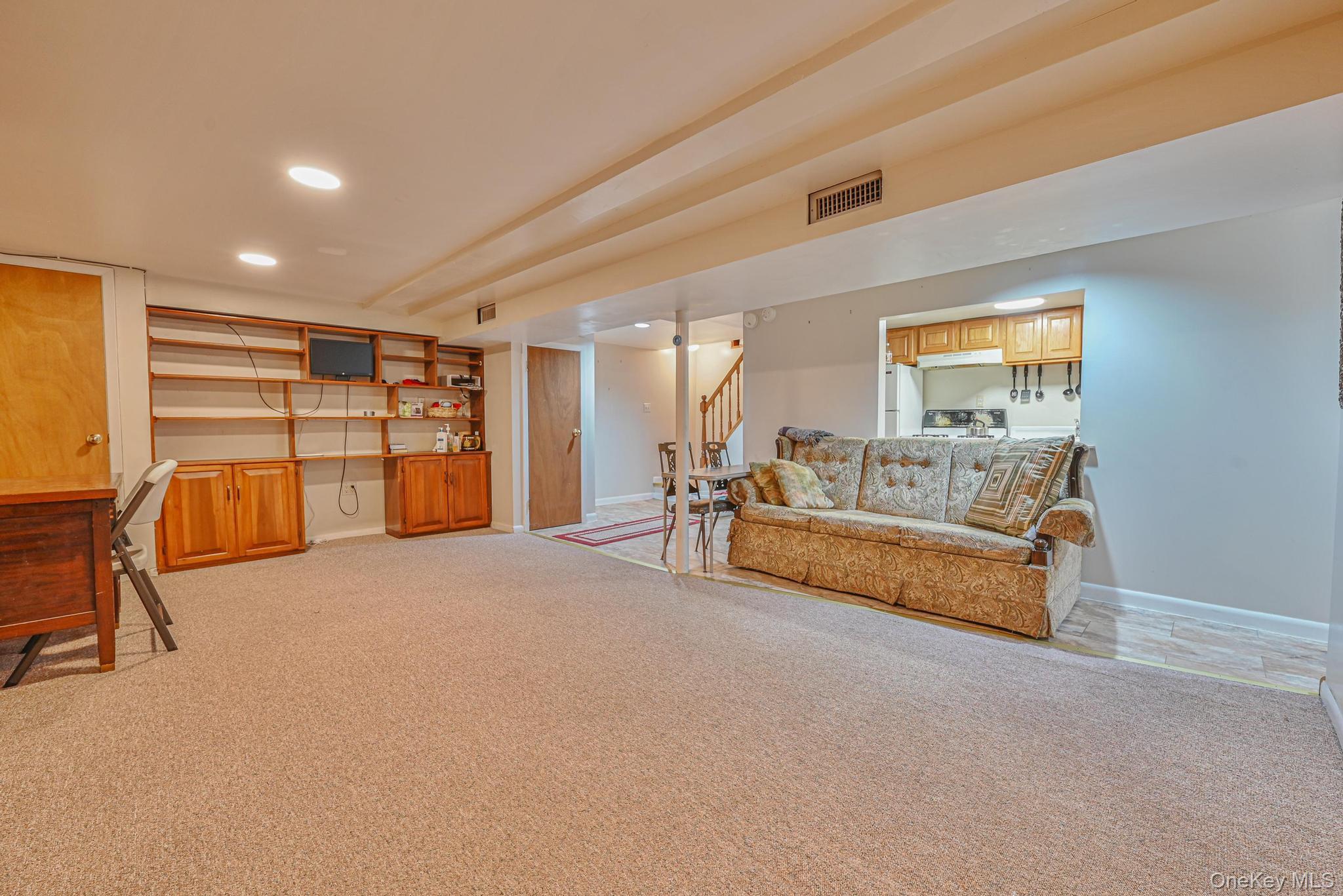 225-15 147 Avenue, Rosedale, NY 11413