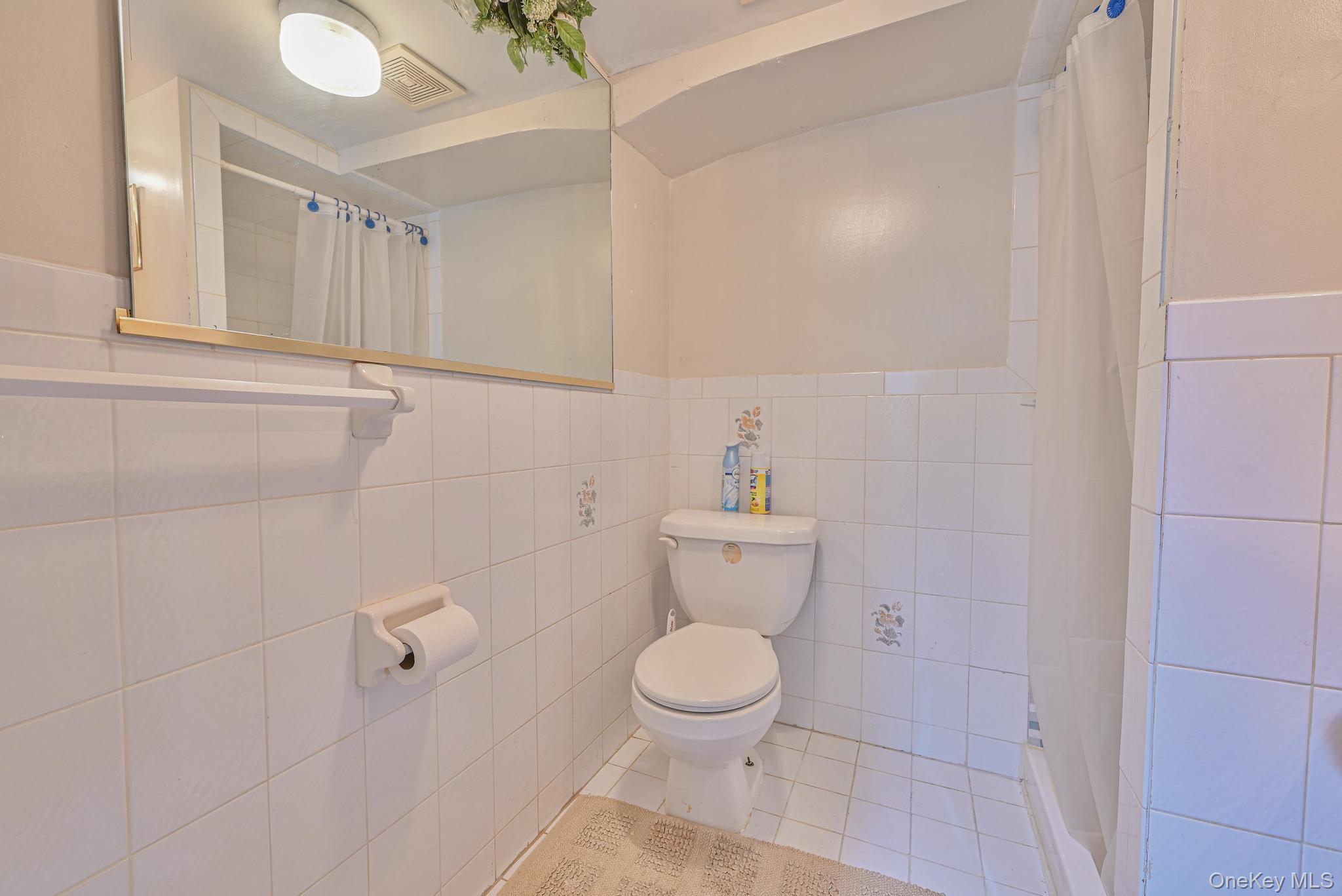 225-15 147 Avenue, Rosedale, NY 11413