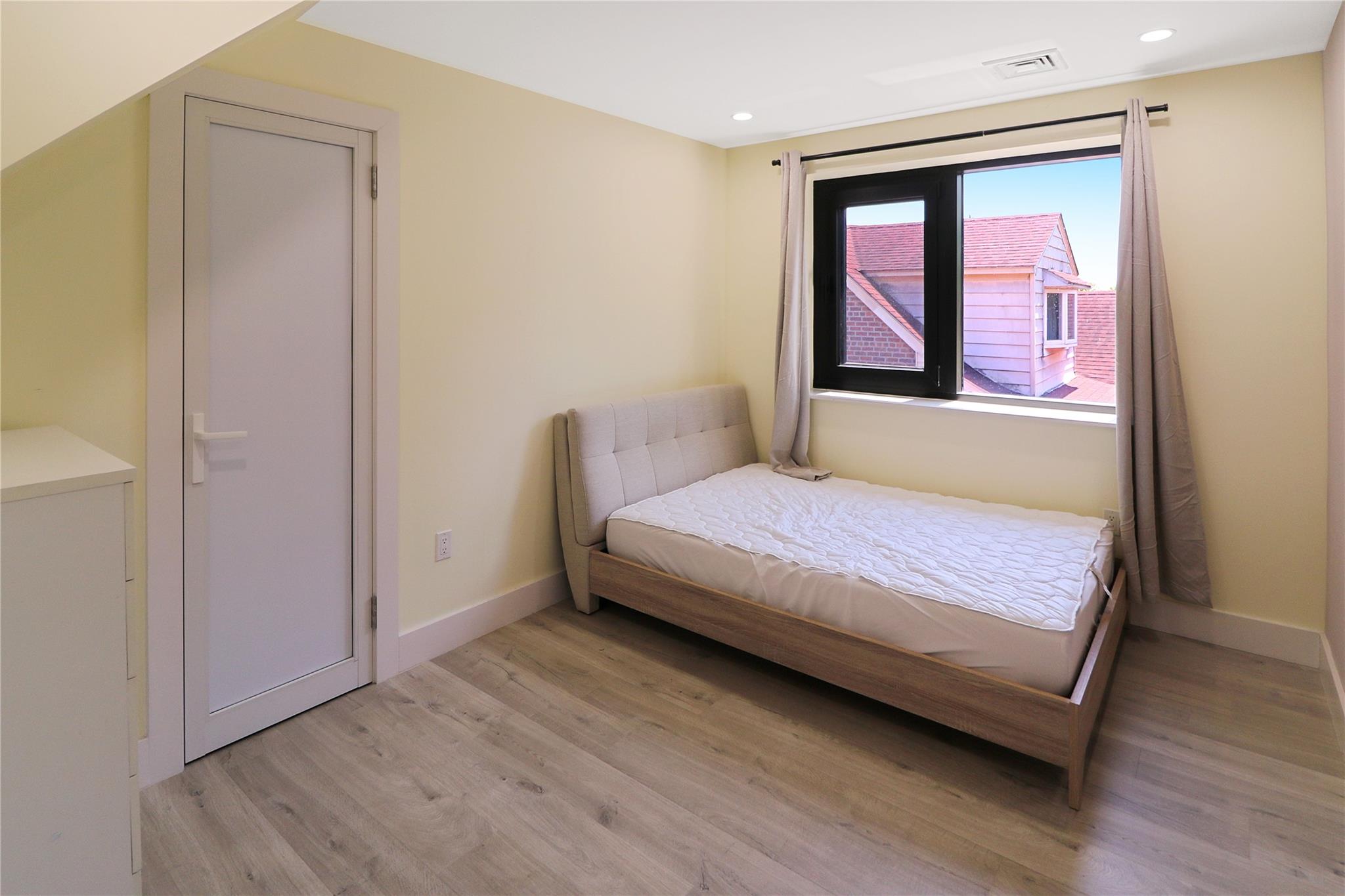 4953 Fresh Meadow Lane, Fresh Meadows, NY 11365