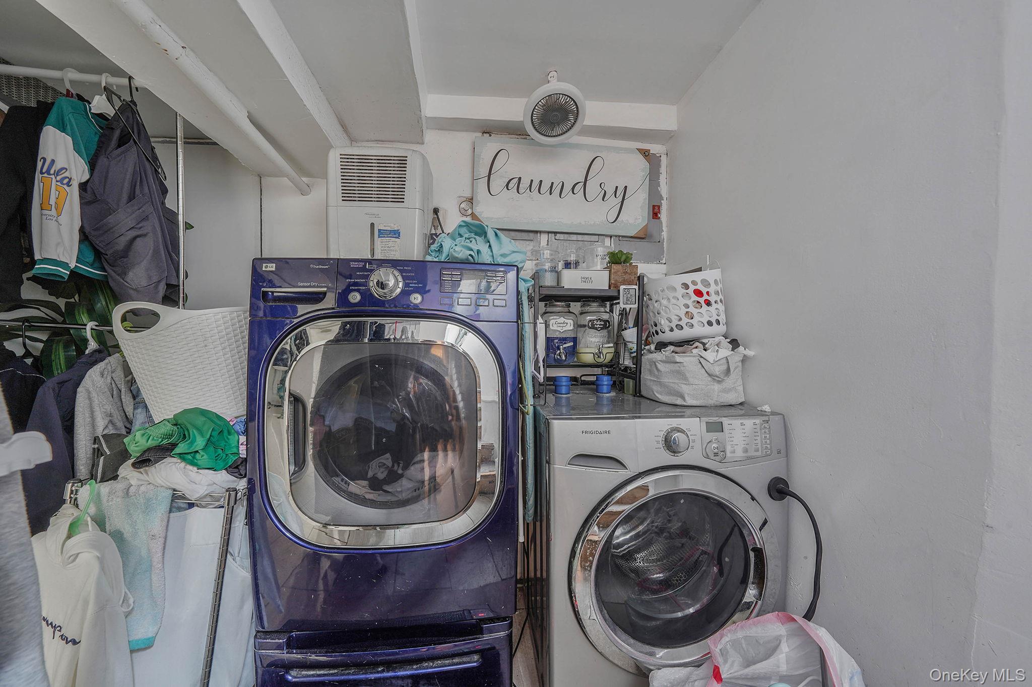 8536 112th Street, Richmond Hill, NY 11418