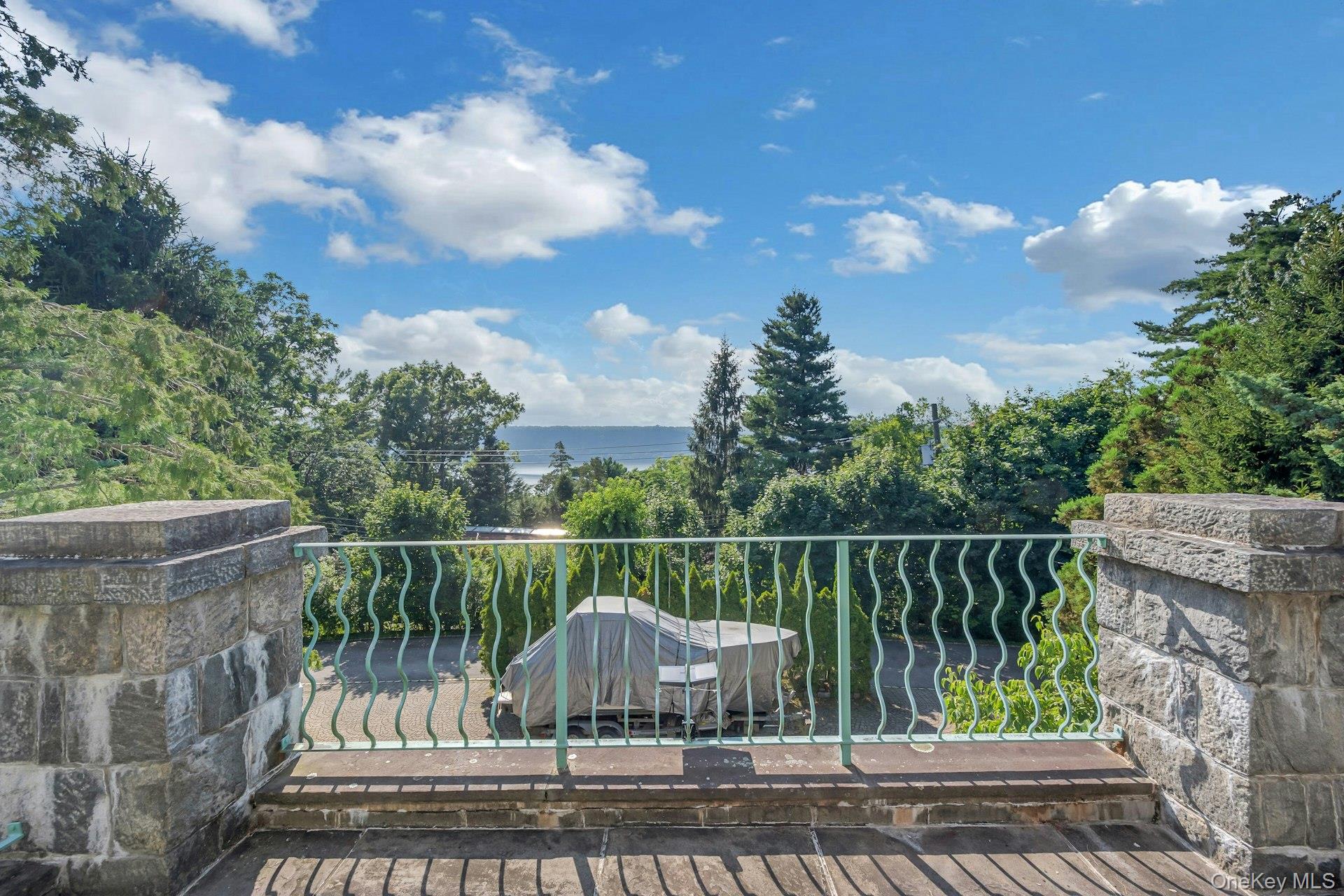 5440 Independence Avenue, Bronx, NY 10471