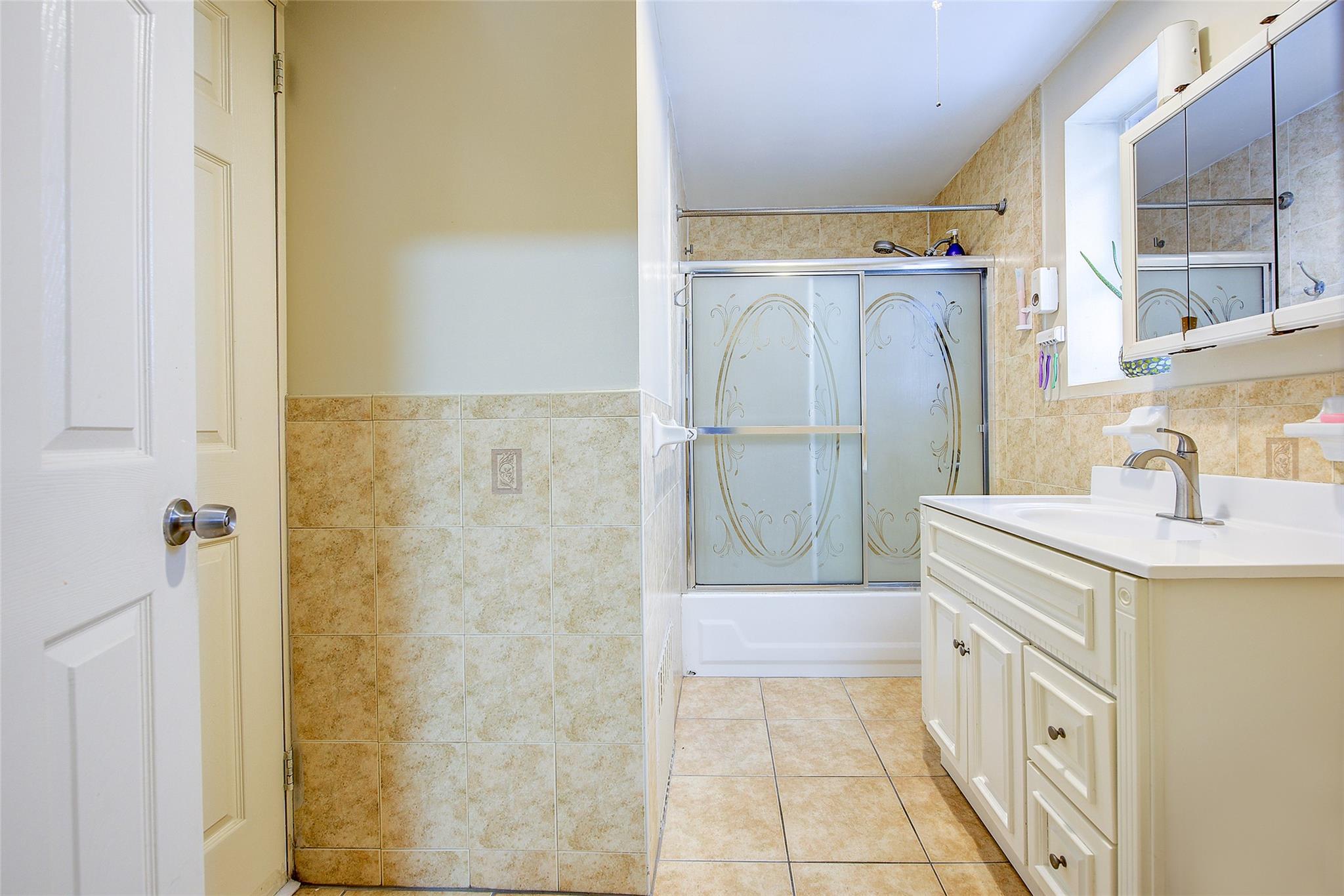 3763 99th Street, Corona, NY 11368