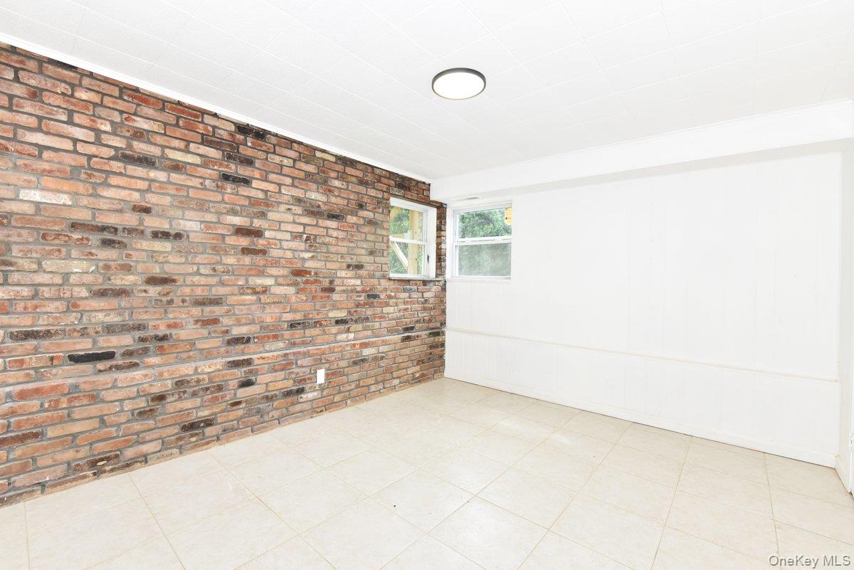 3287 Milburn Avenue, Baldwin, NY 11510