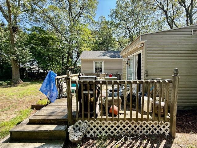 1101 Broadway Avenue, Holbrook, NY 11741