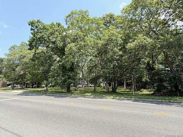 1101 Broadway Avenue, Holbrook, NY 11741