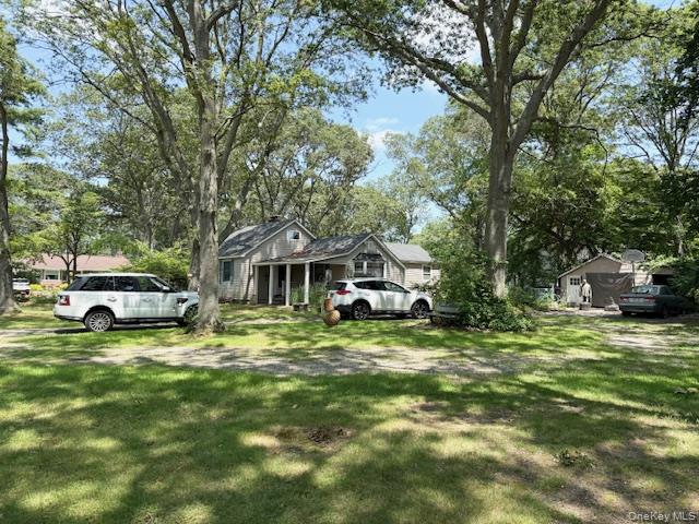 1101 Broadway Avenue, Holbrook, NY 11741