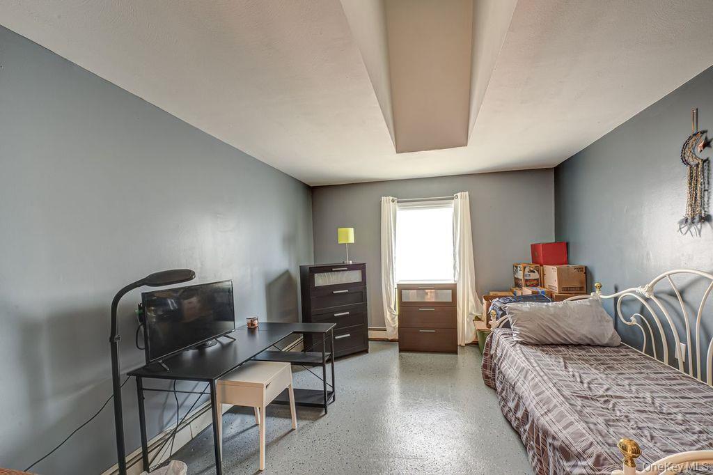 66 Lighthouse Road, Babylon, NY 11702