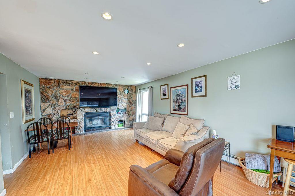 66 Lighthouse Road, Babylon, NY 11702