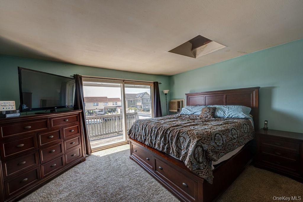 66 Lighthouse Road, Babylon, NY 11702