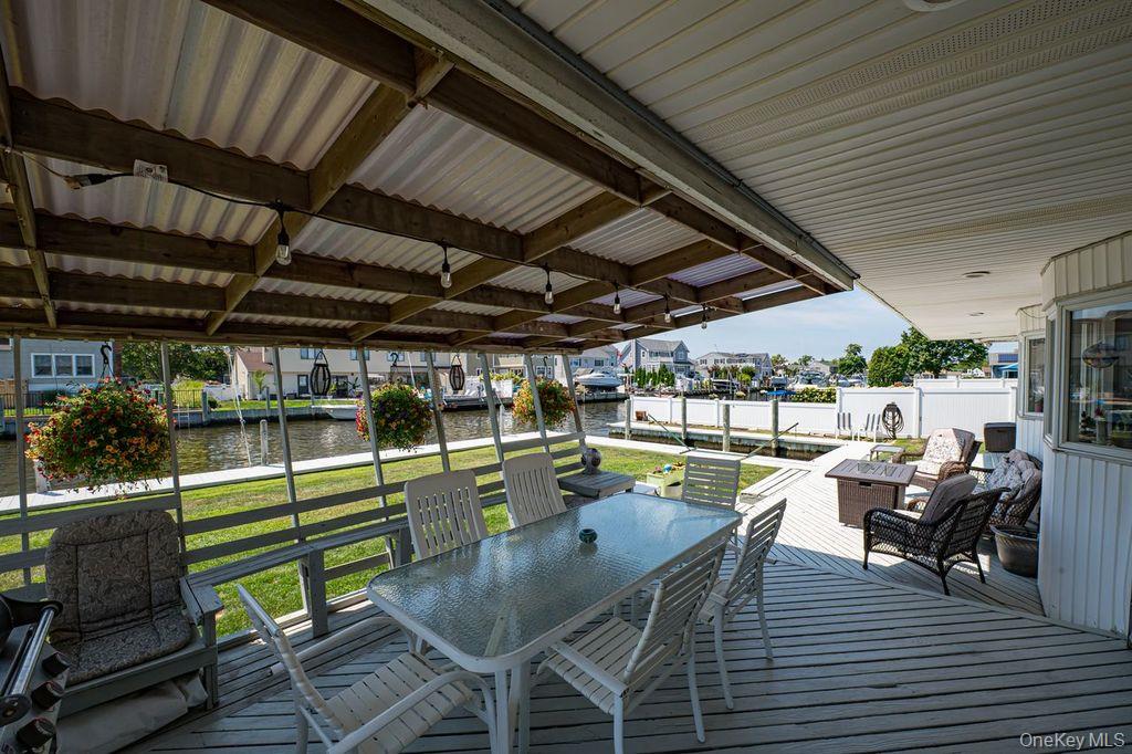 66 Lighthouse Road, Babylon, NY 11702