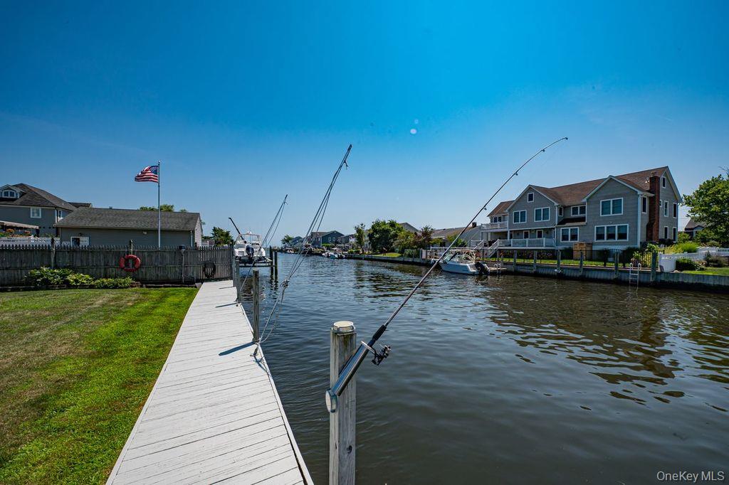 66 Lighthouse Road, Babylon, NY 11702