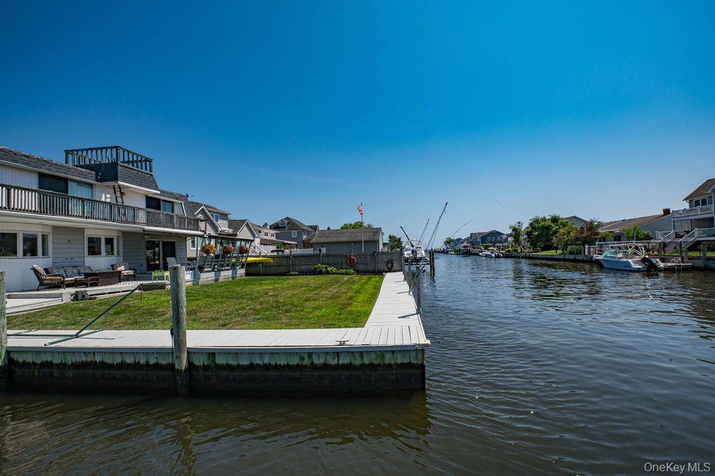 66 Lighthouse Road, Babylon, NY 11702